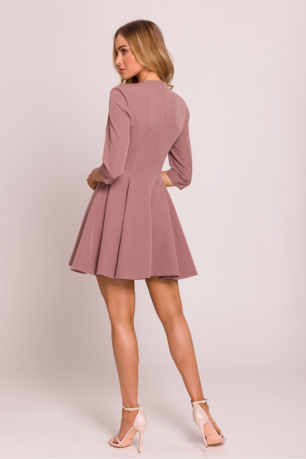 Vestito da giorno model 209262 Moe