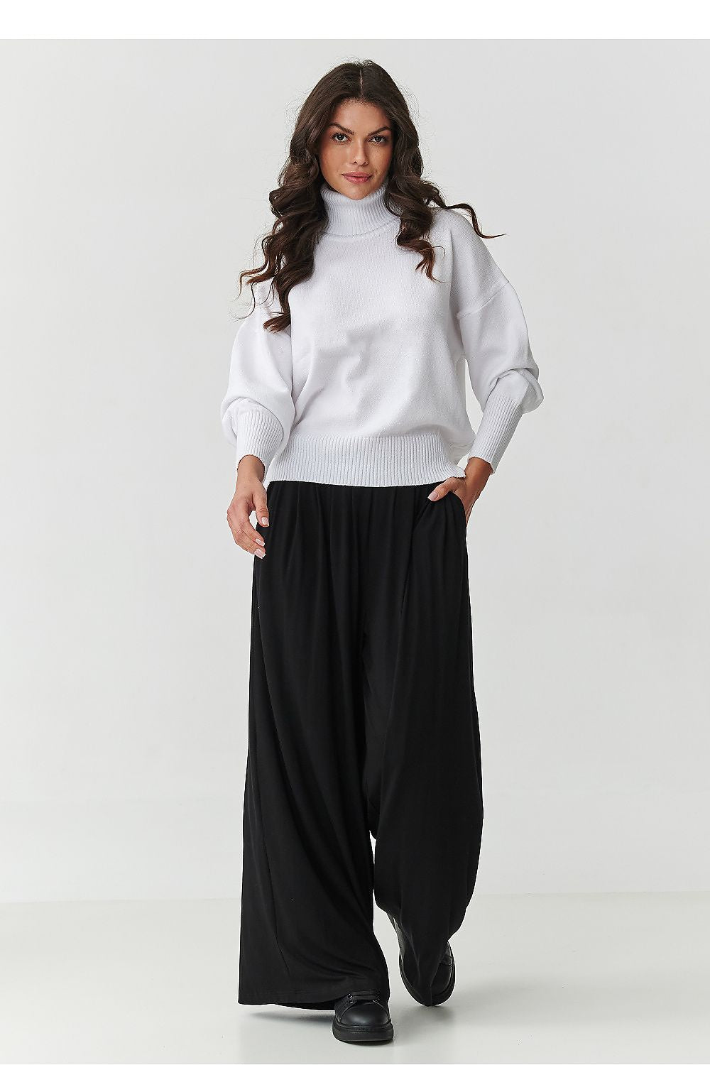 Collo alto model 217399 Makadamia