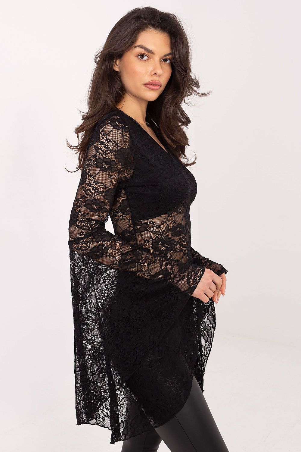 Top in pizzo model 222812 Factory Price