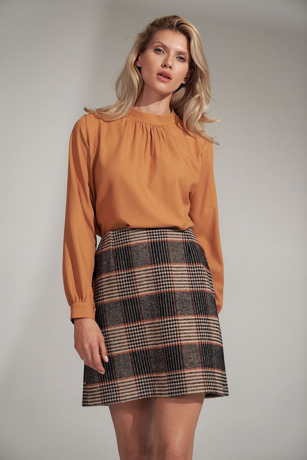 Gonna corta model 150904 Figl