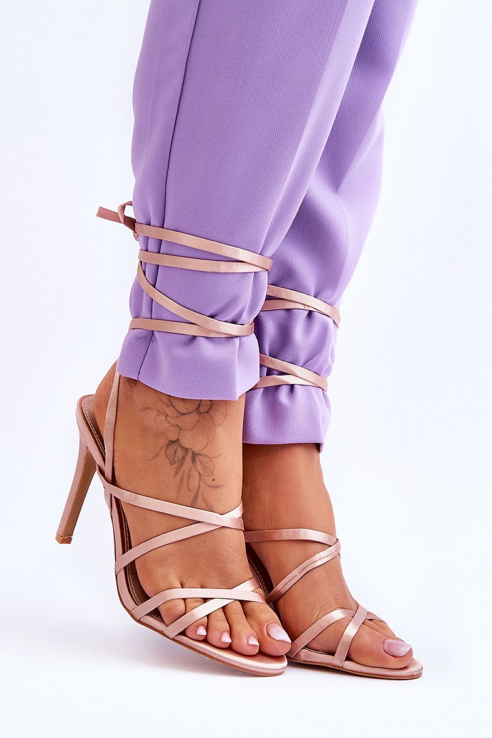 Sandali con lacci model 179630 Step in style