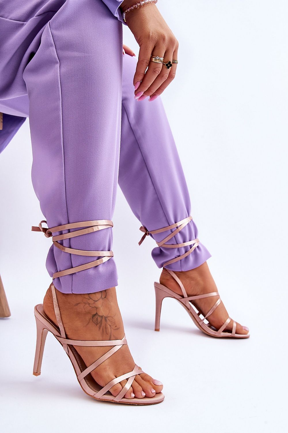 Sandali con lacci model 179630 Step in style
