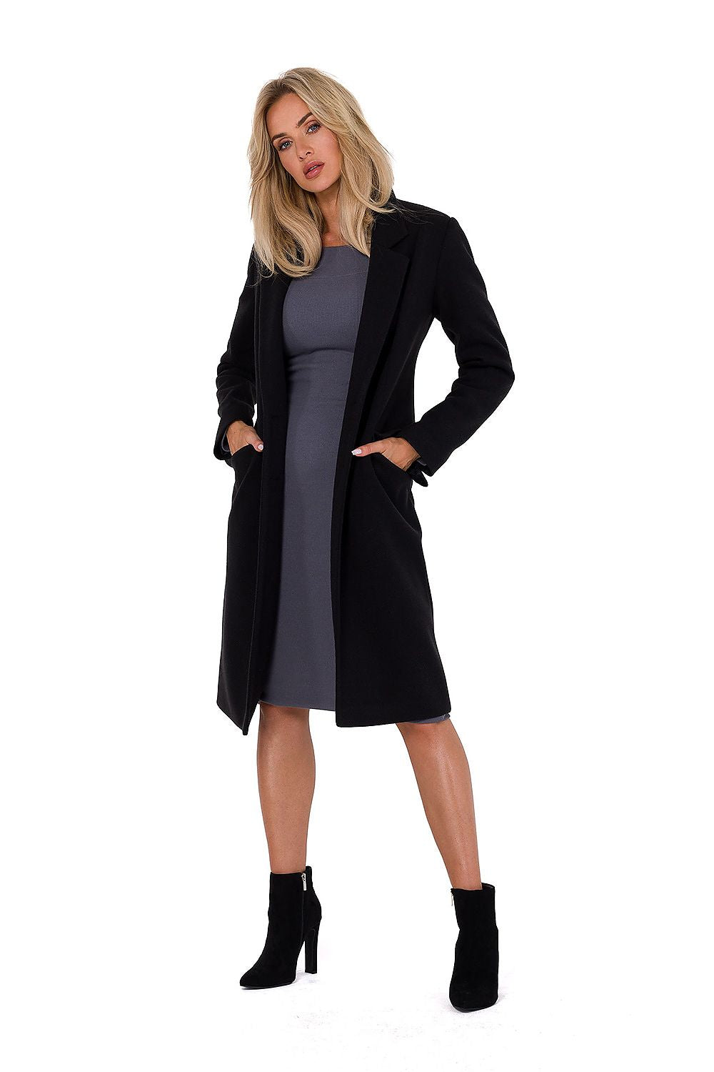 Cappotto model 184729 Moe