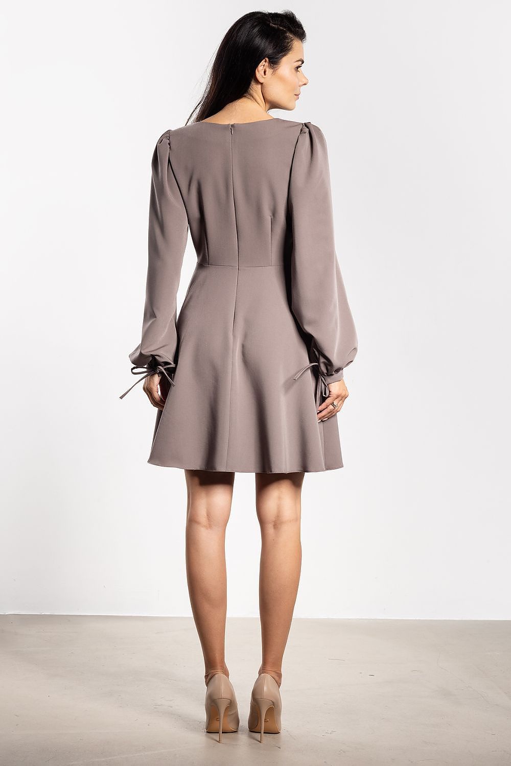  Vestito da giorno model 218994 awama 