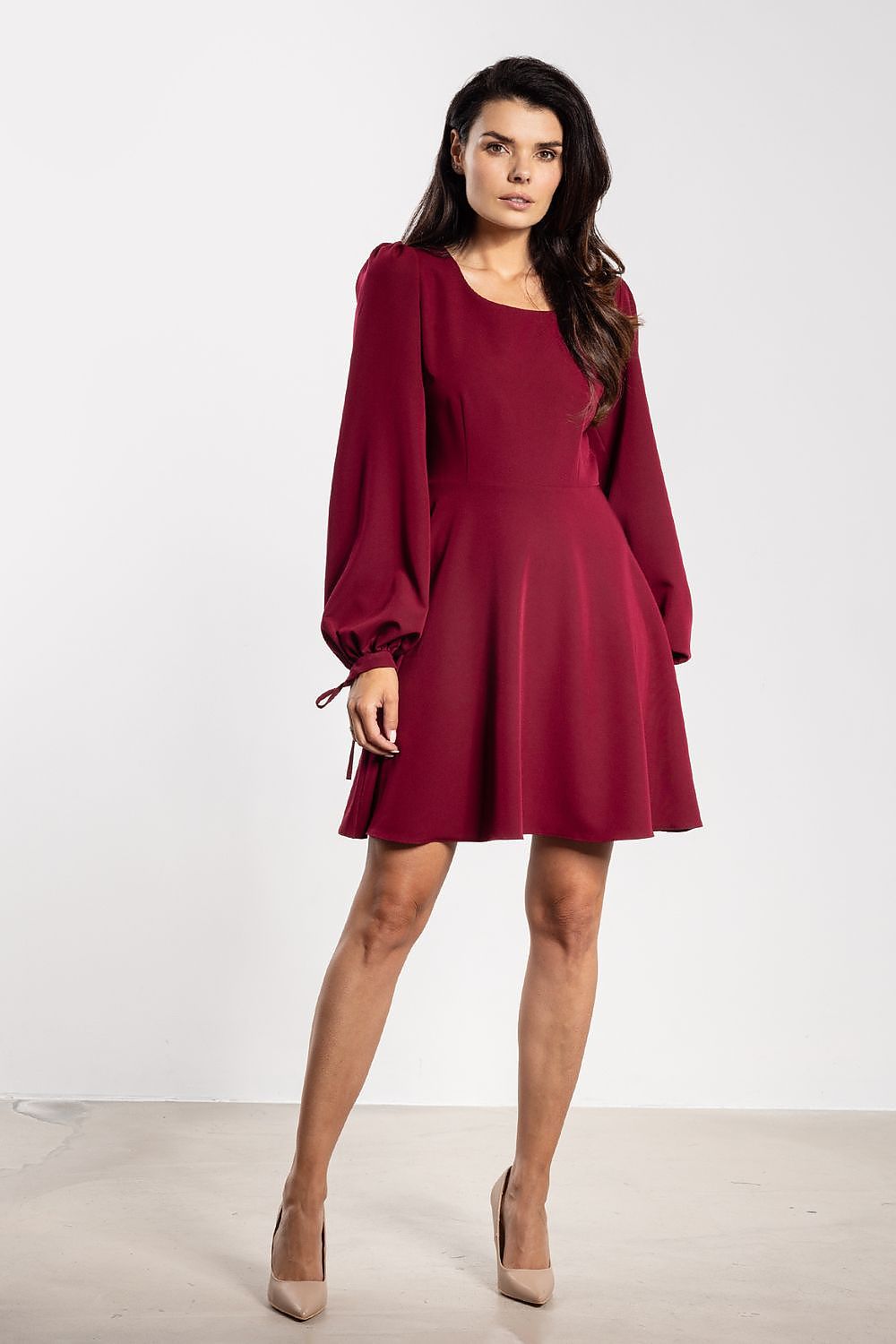  Vestito da giorno model 218995 awama 